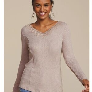 Cozy Lace Trim Long Sleeve Top